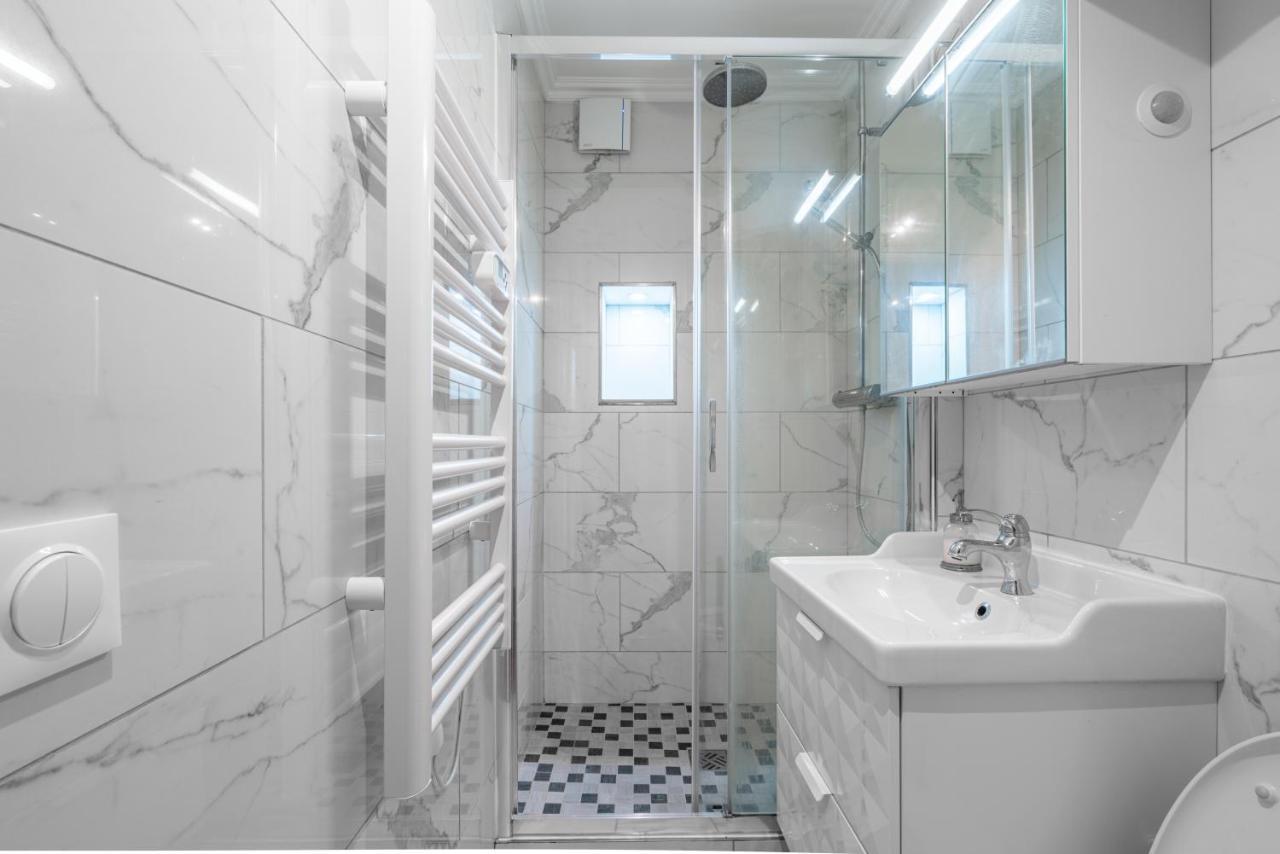 Logement Entier A Paris Bagian luar foto